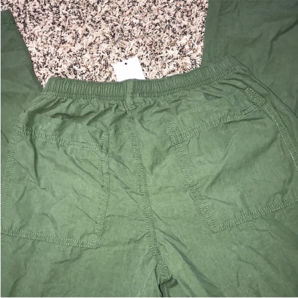 Wild Fable Mid Rise Baggy Cargo Utility Pants Green Size Small & XL Avail | NWT - Picture 7 of 10